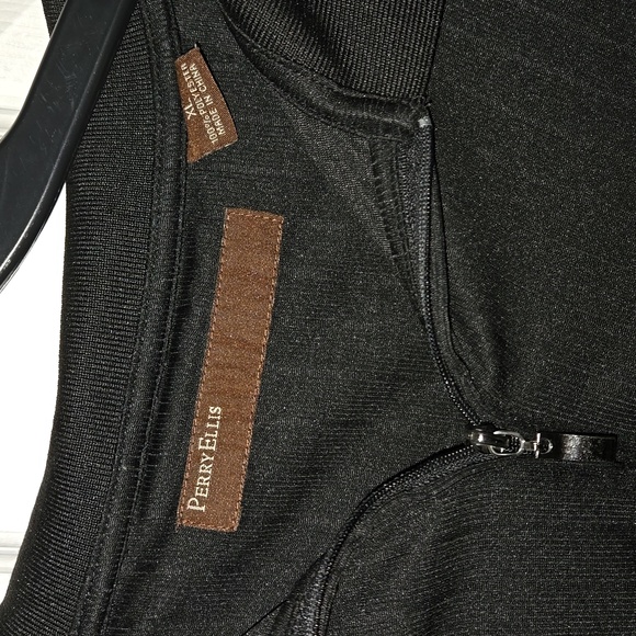 Perry Ellis Black Quarter Zip Polo - Picture 3 of 4